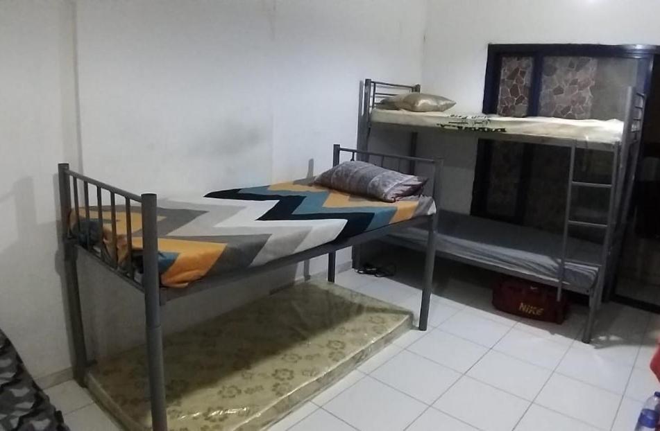 Homestay Partition Small Room For Single Male *