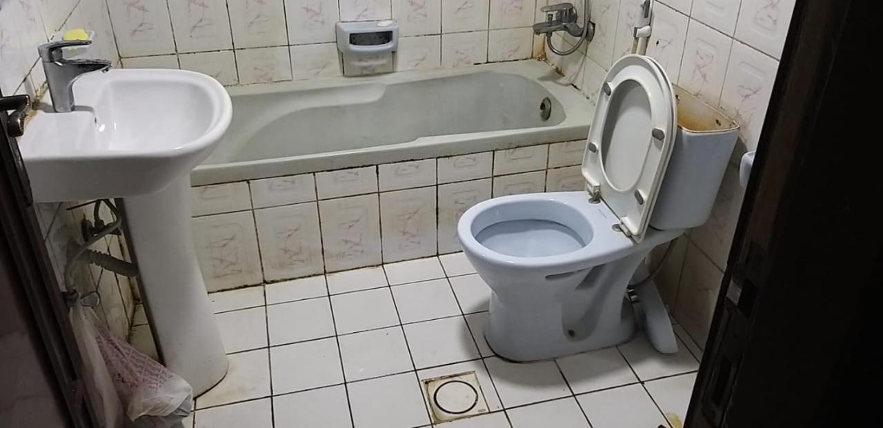Homestay Partition Small Room For Single Male
