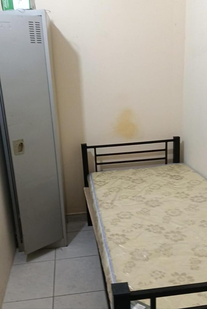 Homestay Partition Small Room For Single Male *
