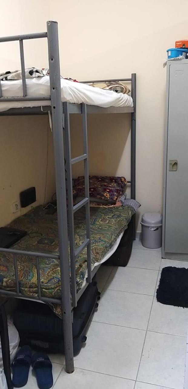 Partition Small Room For Single Male *